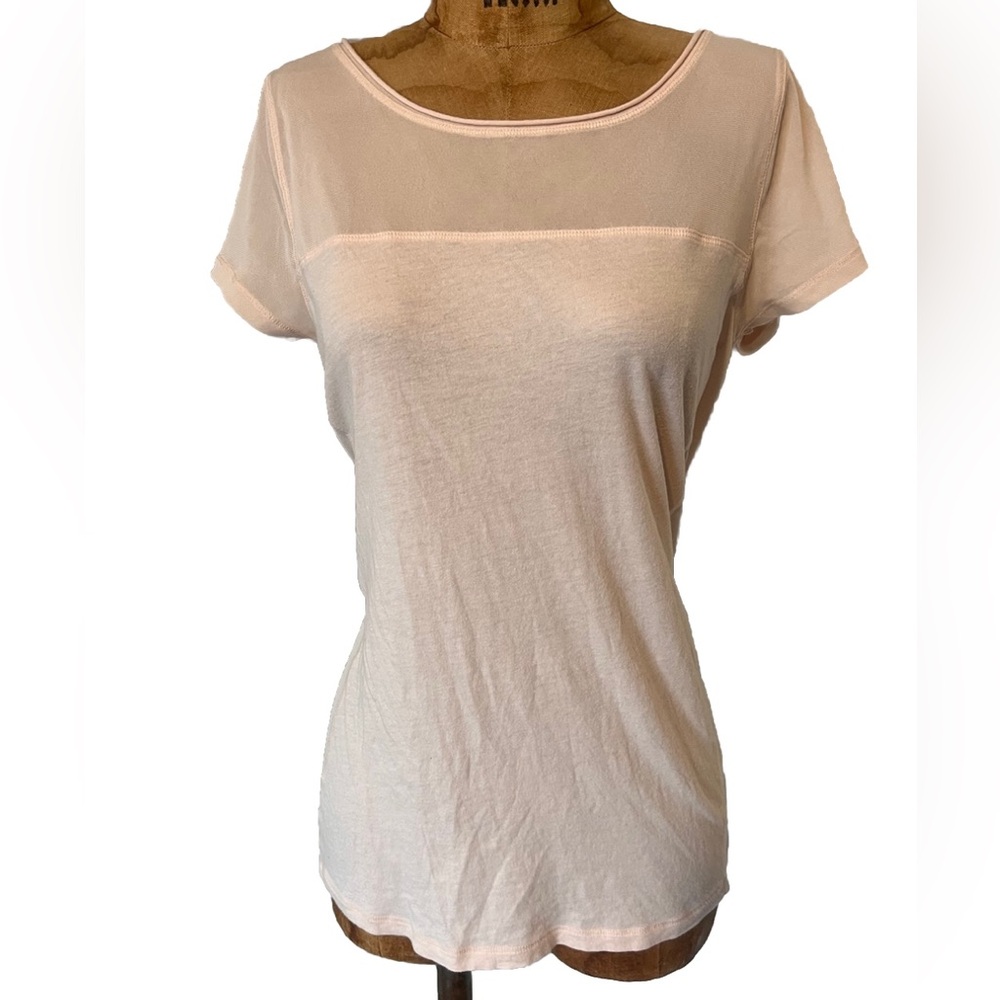 Express Mesh Detail Pale Pink Tee L EUC